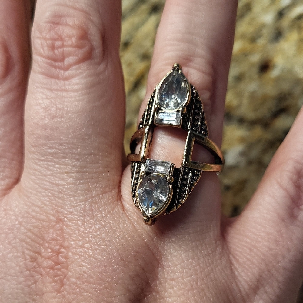 Beautiful Art Deco Ornate Gold Ring